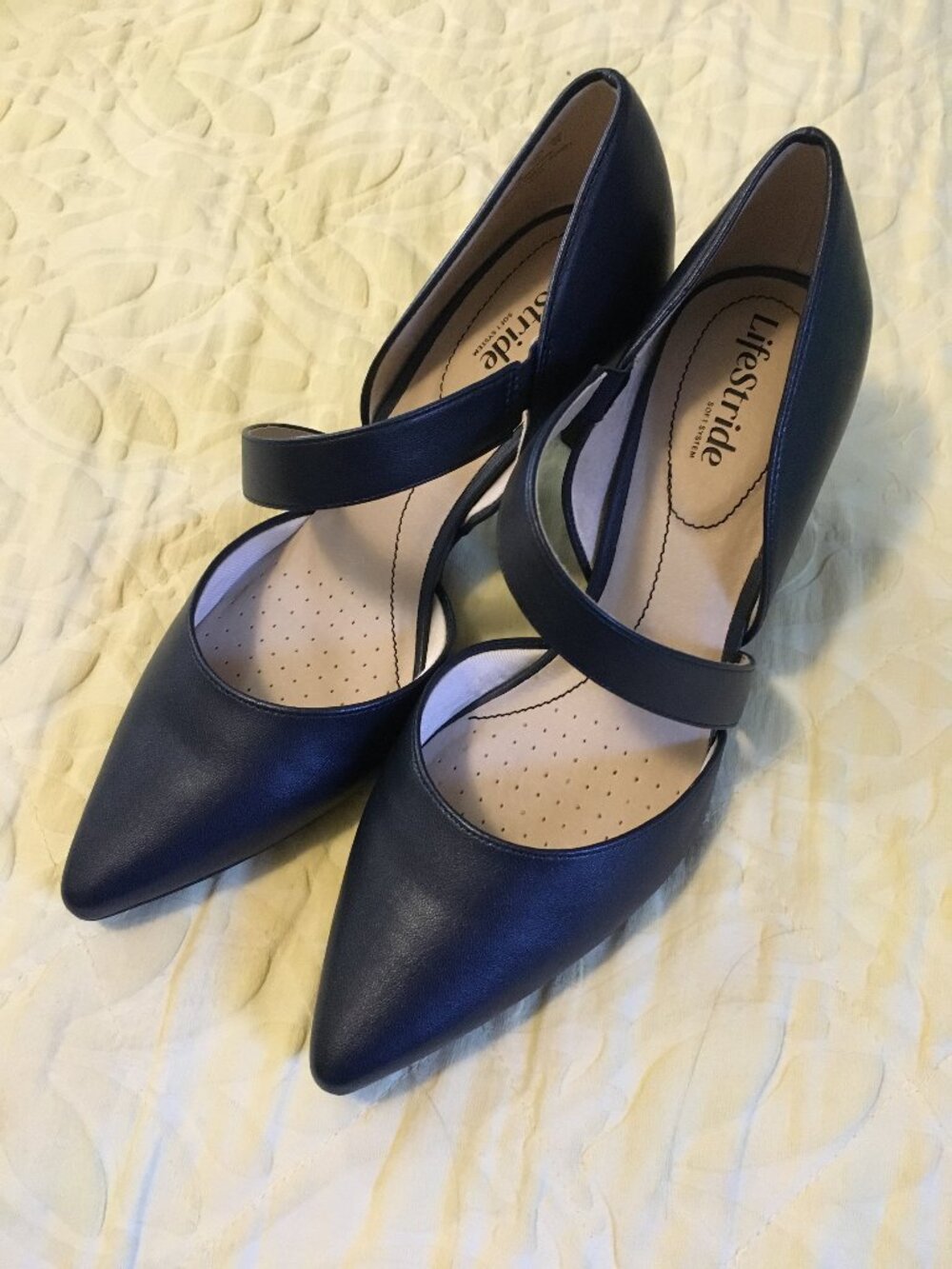 LifeStride Suki Asymmetrical Navy Blue Pump Heels 10W NWOT